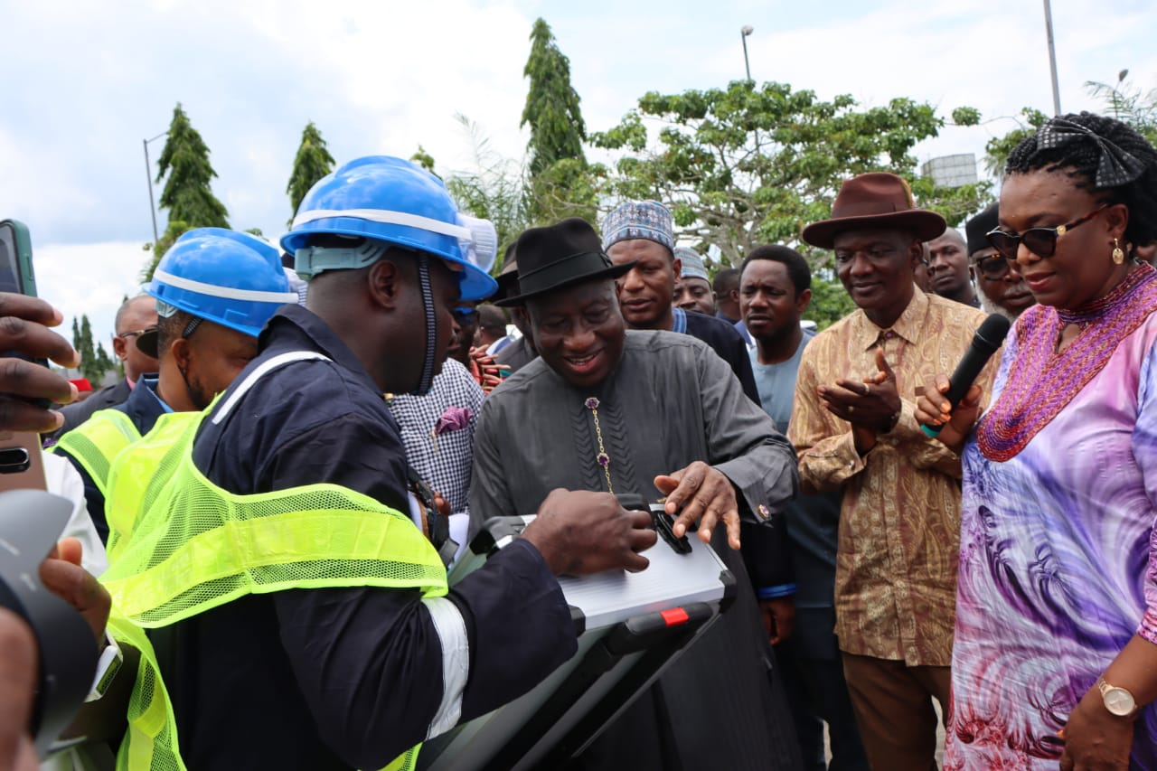 Former President Jonathan inaugurates NASENI’s empowerment training for 100 youths in Bayelsa