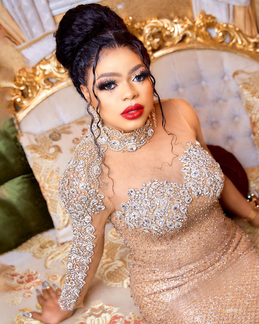 I can’t sleep – Bobrisky cries out