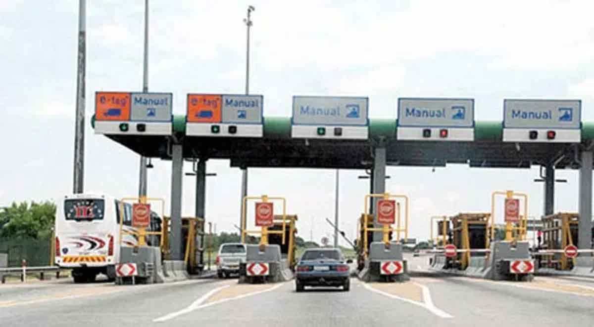 FG okays re-opening of Seme border for vehicle importation